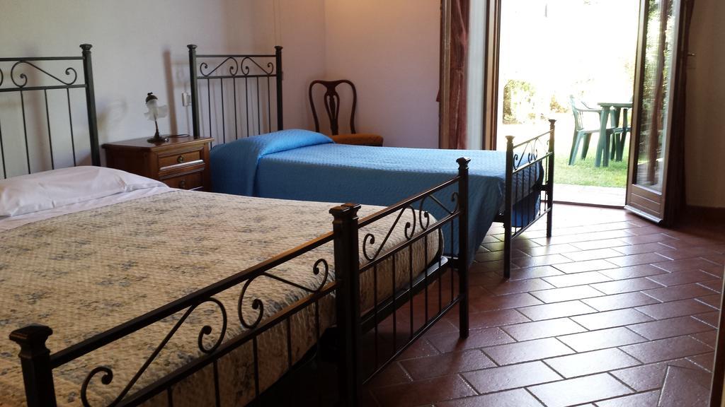 Il Canto Del Sole Monteroni dʼArbia Zimmer foto